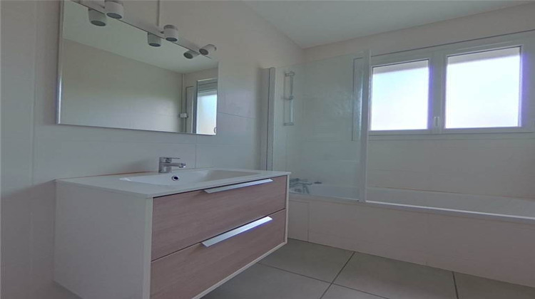 Ma-Cabane - Location Appartement Nyons, 84 m²