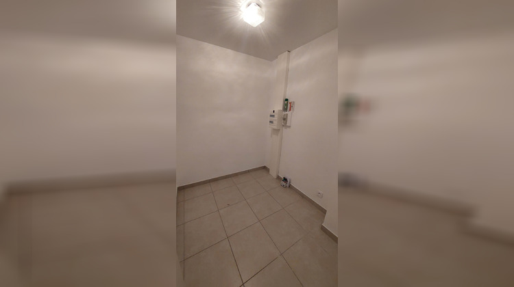 Ma-Cabane - Location Appartement Nyons, 73 m²