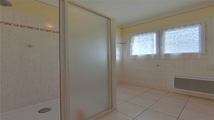 Ma-Cabane - Location Appartement Nyons, 97 m²