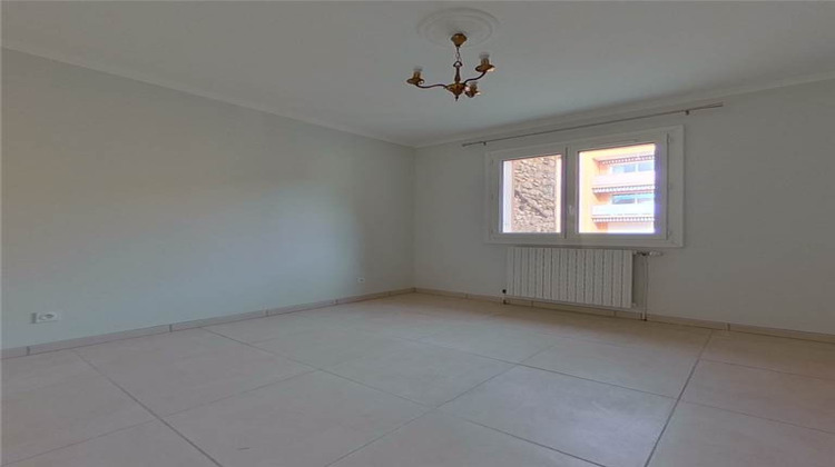 Ma-Cabane - Location Appartement Nyons, 50 m²