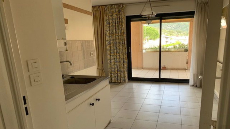 Ma-Cabane - Location Appartement Nyons, 51 m²