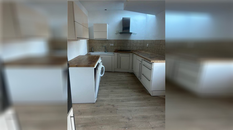 Ma-Cabane - Location Appartement Nyons, 104 m²
