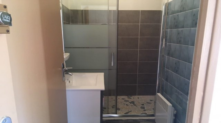 Ma-Cabane - Location Appartement Nyons, 27 m²