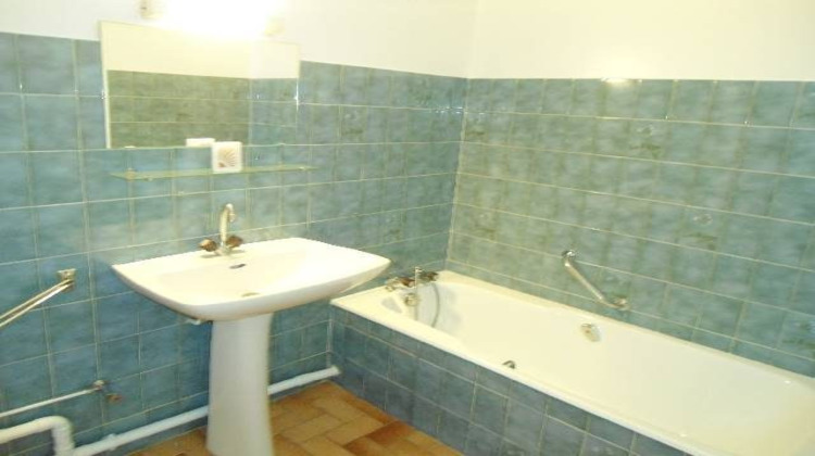 Ma-Cabane - Location Appartement Nyons, 36 m²