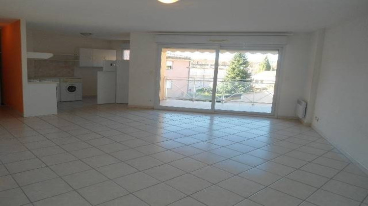 Ma-Cabane - Location Appartement Nyons, 59 m²