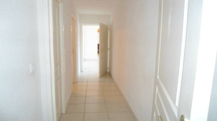 Ma-Cabane - Location Appartement Nyons, 59 m²