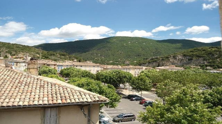 Ma-Cabane - Location Appartement Nyons, 37 m²