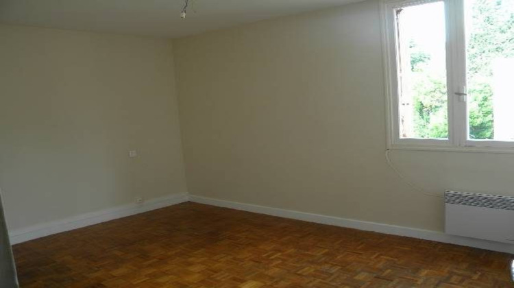 Ma-Cabane - Location Appartement Nyons, 72 m²