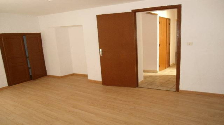 Ma-Cabane - Location Appartement Nyons, 50 m²