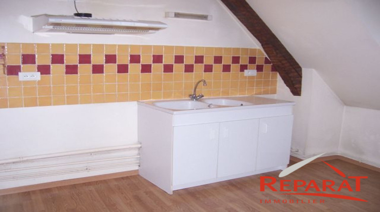 Ma-Cabane - Location Appartement Objat, 70 m²