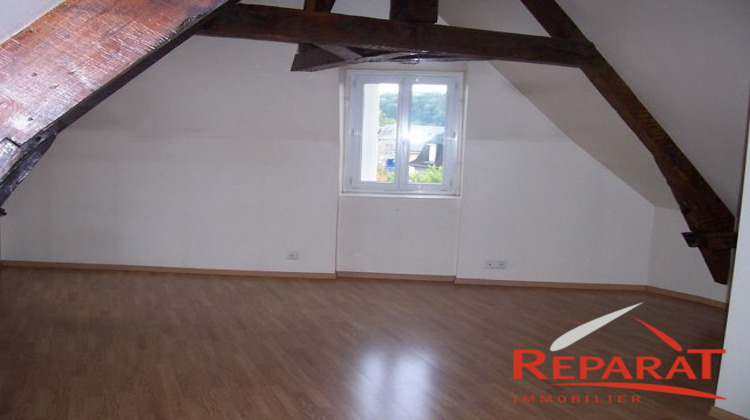 Ma-Cabane - Location Appartement Objat, 70 m²