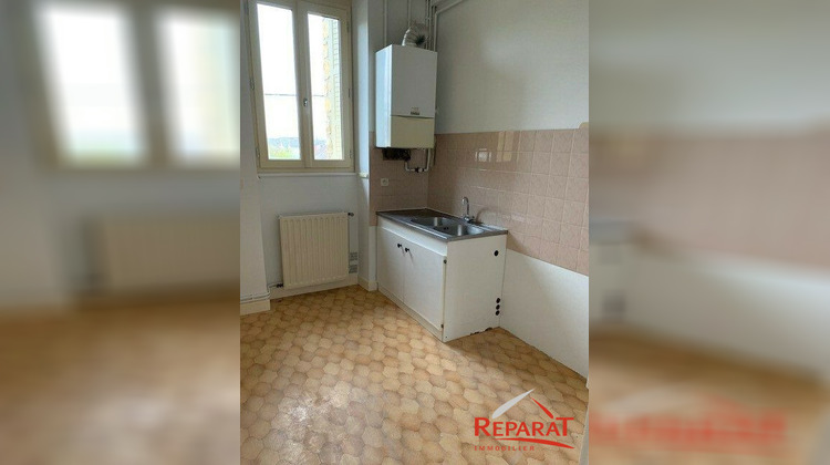 Ma-Cabane - Location Appartement Objat, 85 m²