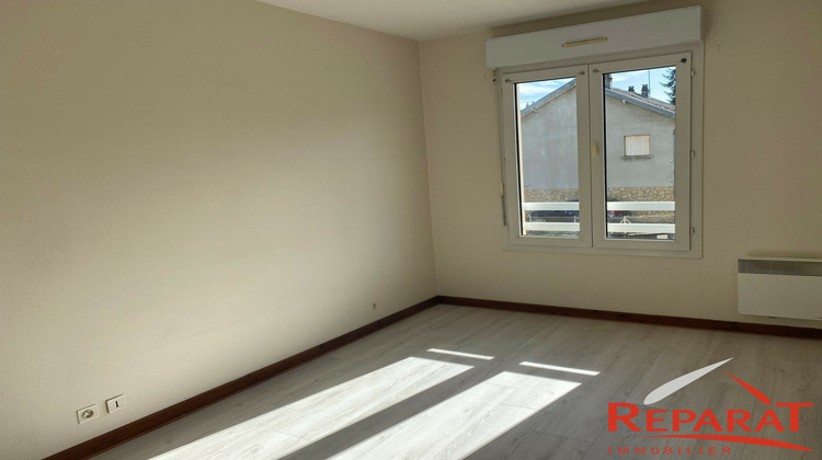 Ma-Cabane - Location Appartement Objat, 42 m²