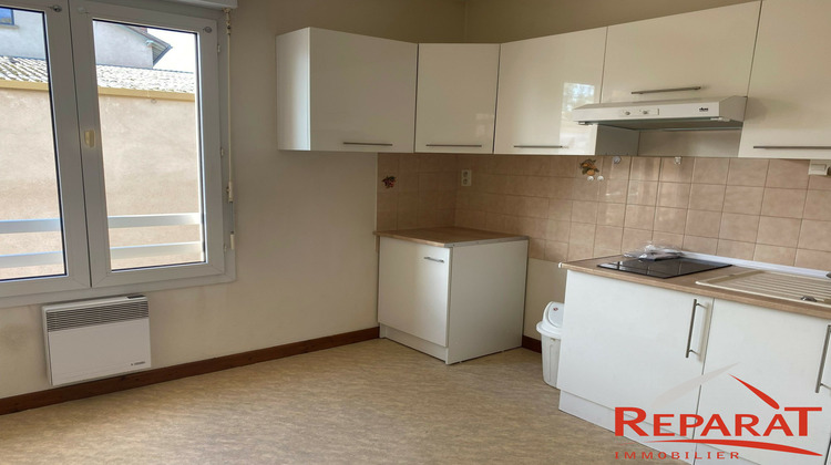 Ma-Cabane - Location Appartement Objat, 42 m²