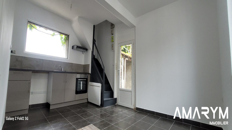 Ma-Cabane - Location Appartement Oisemont, 61 m²