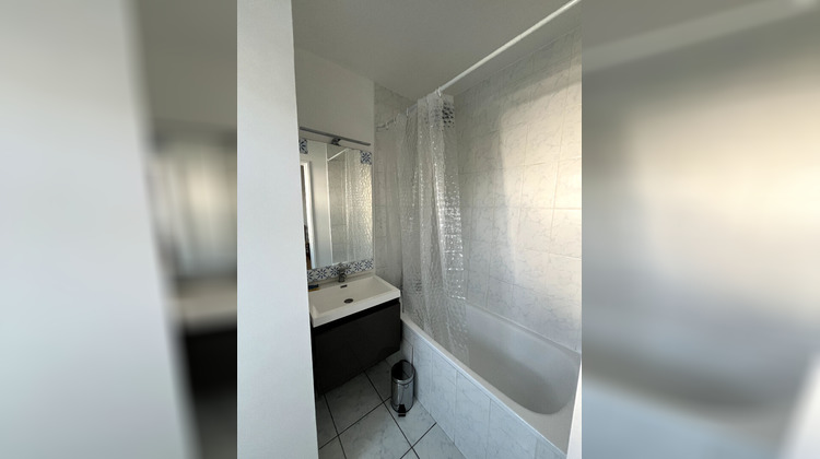 Ma-Cabane - Location Appartement OLIVET, 18 m²