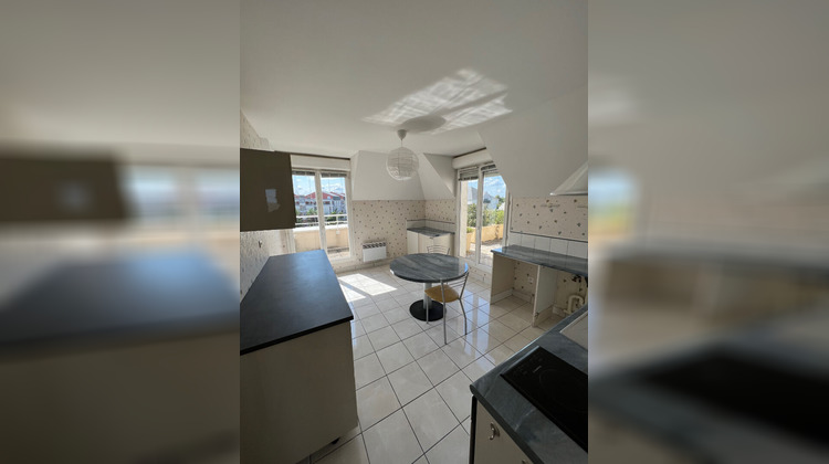 Ma-Cabane - Location Appartement OLIVET, 90 m²