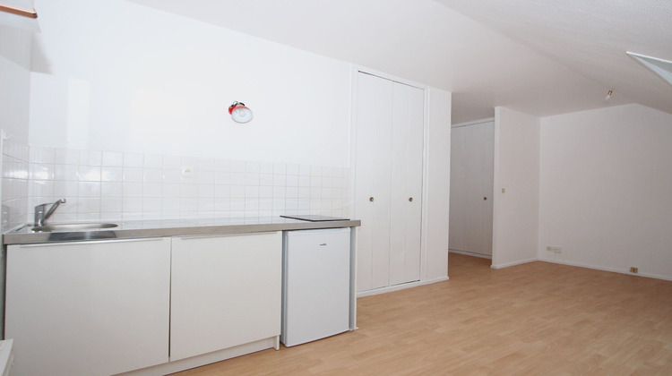 Ma-Cabane - Location Appartement Olivet, 20 m²