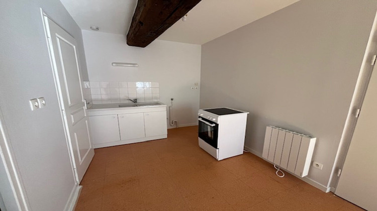 Ma-Cabane - Location Appartement OLIVET, 30 m²
