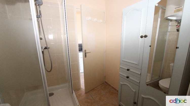 Ma-Cabane - Location Appartement Olivet, 20 m²