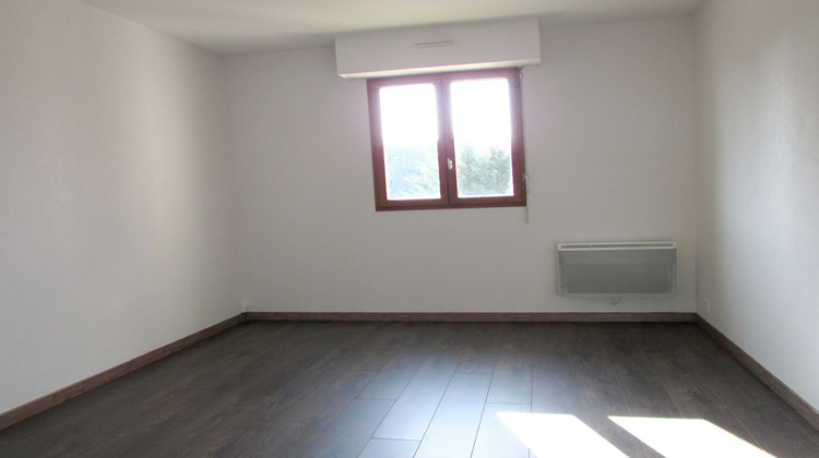 Ma-Cabane - Location Appartement OLIVET, 81 m²