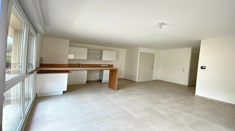 Ma-Cabane - Location Appartement OLLIOULES, 50 m²