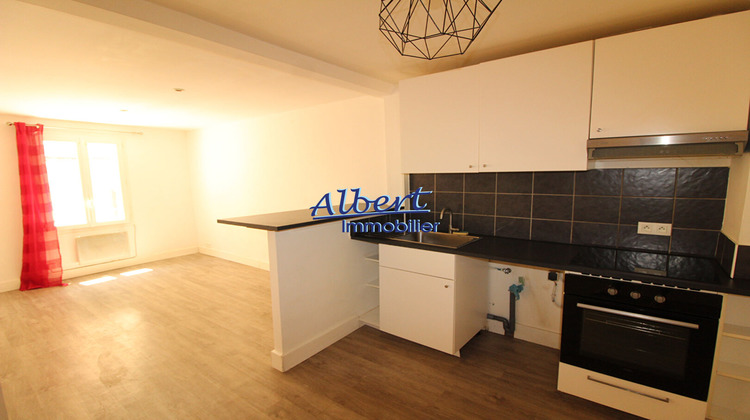 Ma-Cabane - Location Appartement OLLIOULES, 29 m²