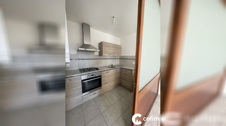 Ma-Cabane - Location Appartement Oloron-Sainte-Marie, 38 m²