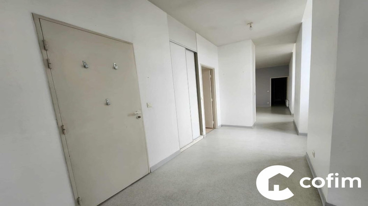 Ma-Cabane - Location Appartement OLORON-SAINTE-MARIE, 94 m²