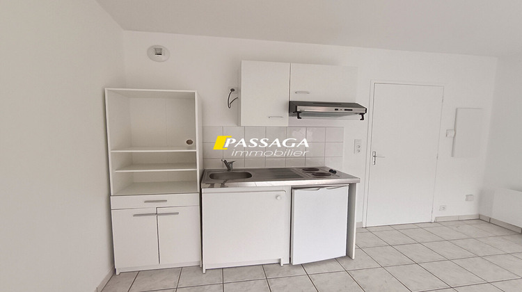 Ma-Cabane - Location Appartement ONET-LE-CHATEAU, 23 m²