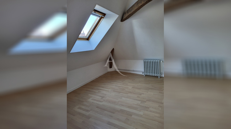 Ma-Cabane - Location Appartement ONZAIN, 65 m²