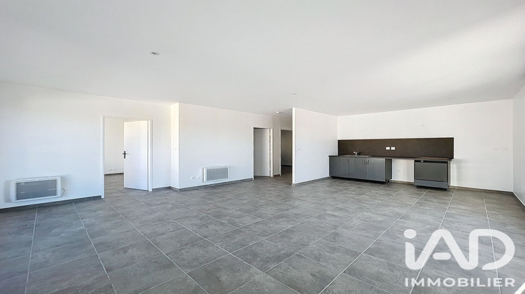 Ma-Cabane - Location Appartement Oraison, 77 m²