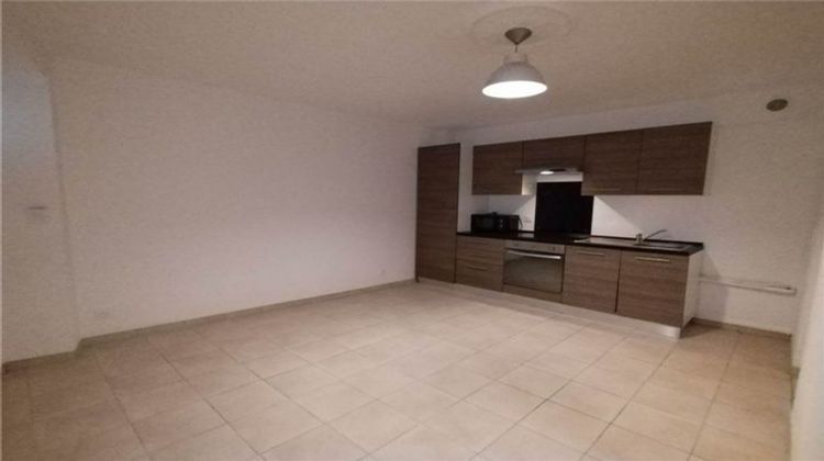 Ma-Cabane - Location Appartement Orange, 21 m²