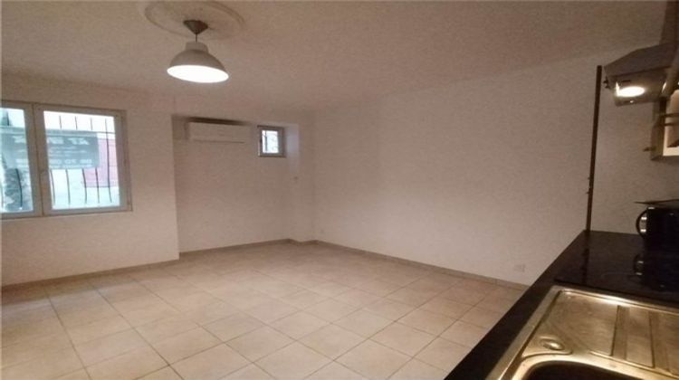 Ma-Cabane - Location Appartement Orange, 21 m²