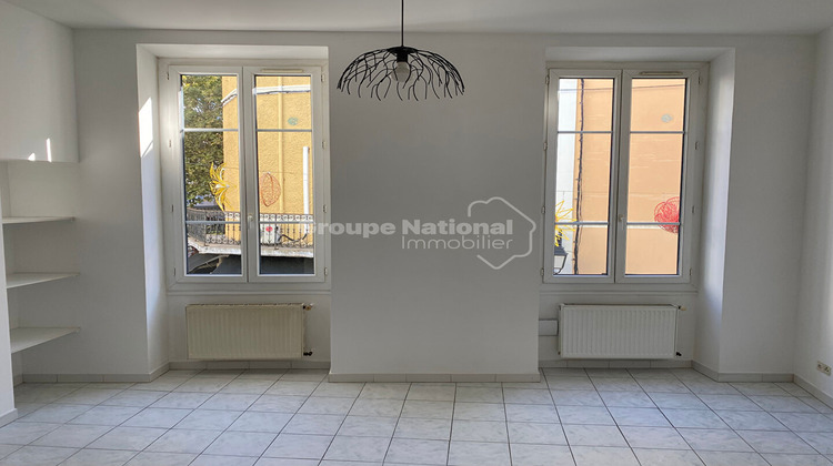 Ma-Cabane - Location Appartement ORANGE, 40 m²