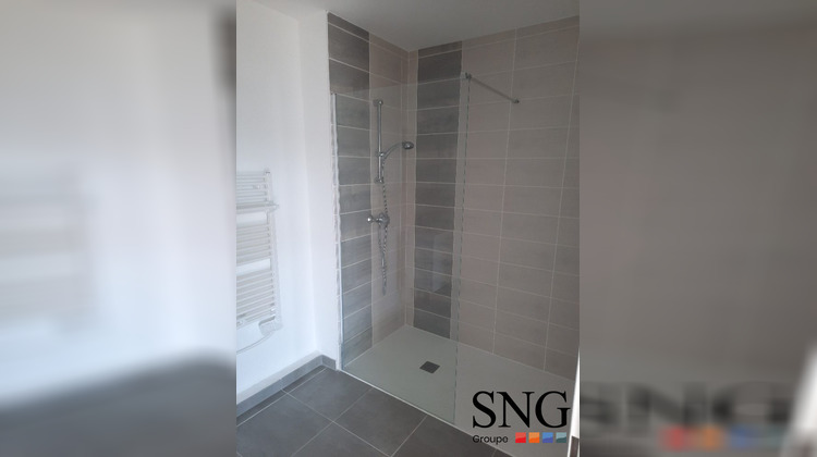 Ma-Cabane - Location Appartement Orange, 59 m²