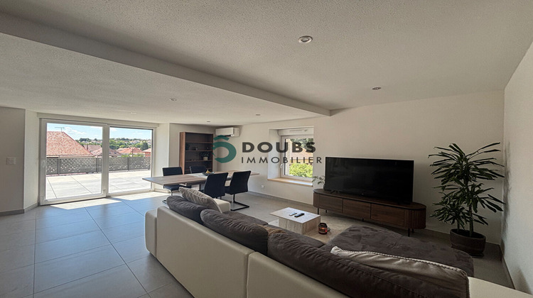 Ma-Cabane - Location Appartement ORCHAMPS-VENNES, 60 m²