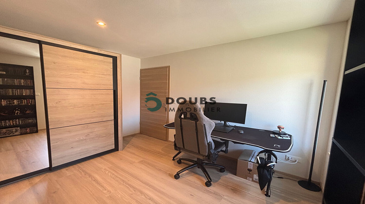 Ma-Cabane - Location Appartement ORCHAMPS-VENNES, 60 m²