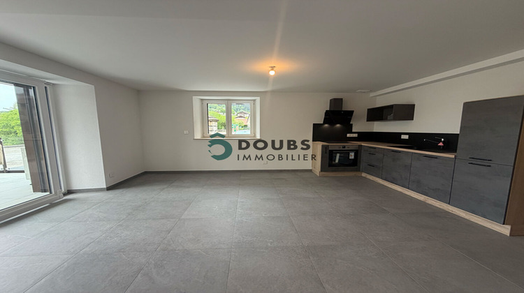 Ma-Cabane - Location Appartement ORCHAMPS-VENNES, 65 m²