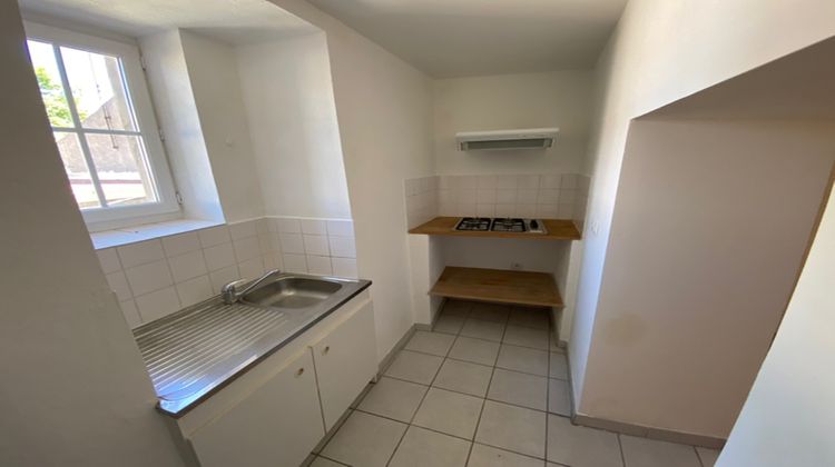 Ma-Cabane - Location Appartement ORGON, 31 m²