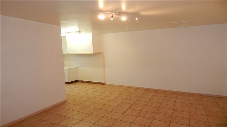 Ma-Cabane - Location Appartement ORGON, 42 m²