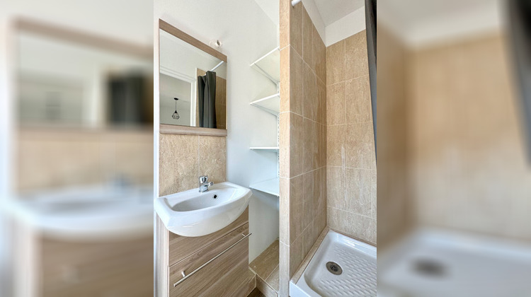 Ma-Cabane - Location Appartement ORGON, 31 m²