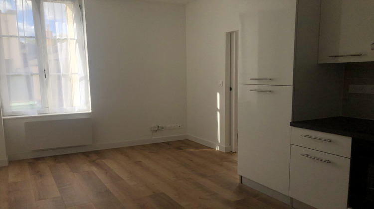 Ma-Cabane - Location Appartement Orléans, 25 m²