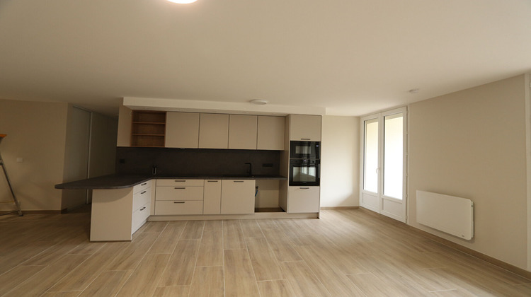 Ma-Cabane - Location Appartement ORLEANS, 93 m²