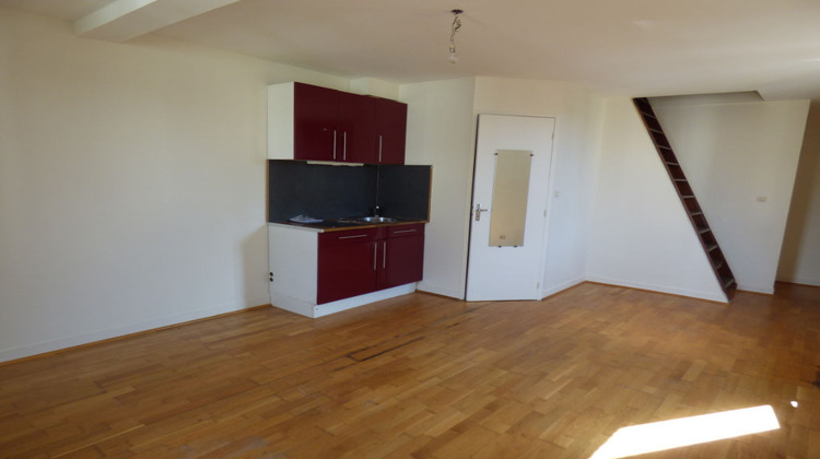 Ma-Cabane - Location Appartement ORLEANS, 30 m²