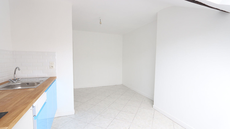 Ma-Cabane - Location Appartement ORLEANS, 22 m²