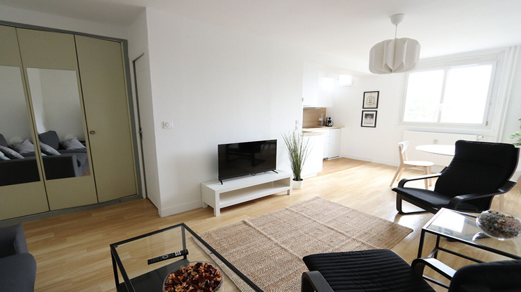Ma-Cabane - Location Appartement ORLEANS, 28 m²