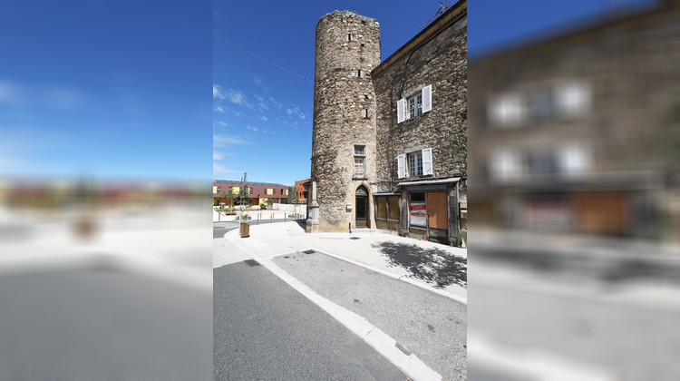 Ma-Cabane - Location Appartement ORLIENAS, 102 m²