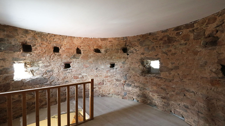 Ma-Cabane - Location Appartement ORLIENAS, 102 m²