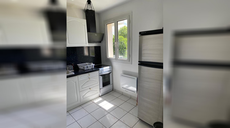 Ma-Cabane - Location Appartement ORMOY, 30 m²